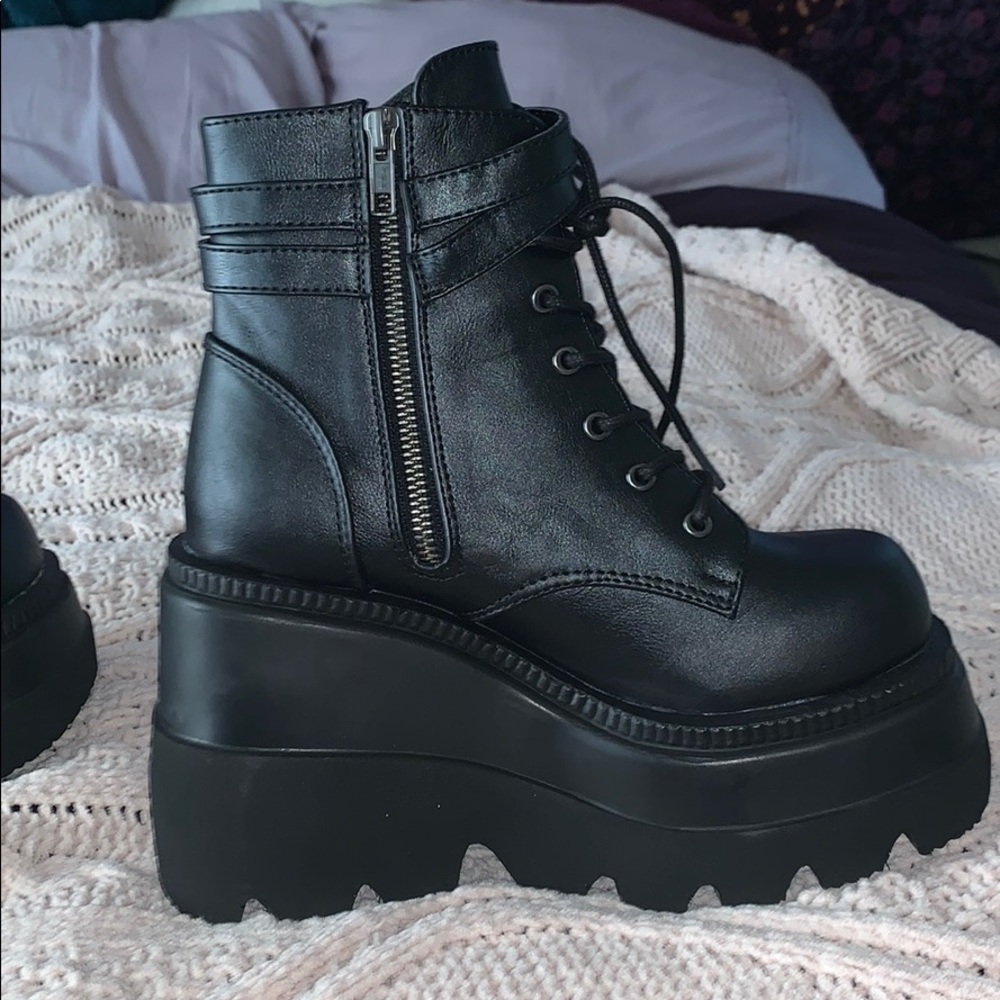 Demonia Technopagen boots - Picture 3 of 4